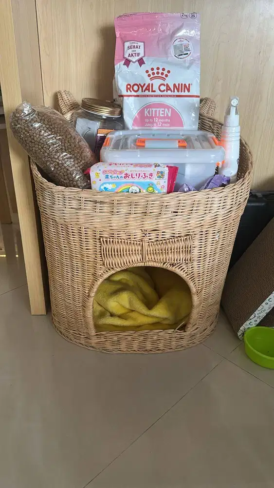 RUMAH KANDANG KUCING DAN ANJING ROTAN TINGKAT