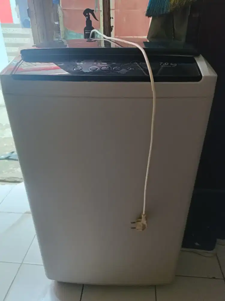 Jual mesin cuci 1 Sharp 1 tabung minus