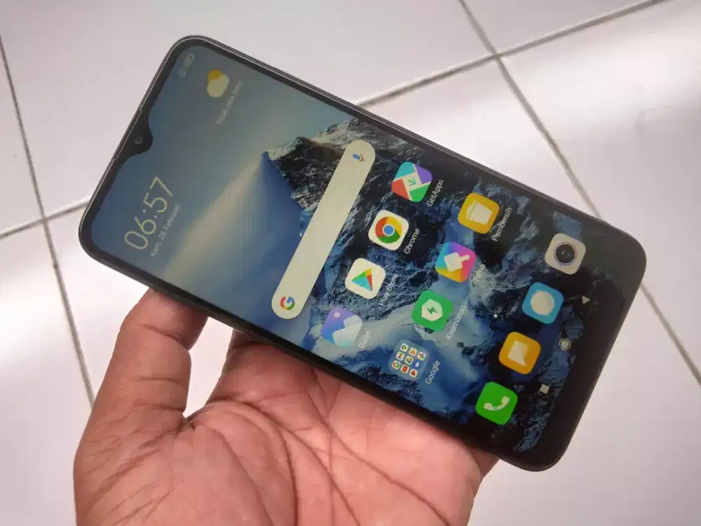 Redmi 8 4G ram 4/64gb normal batangan