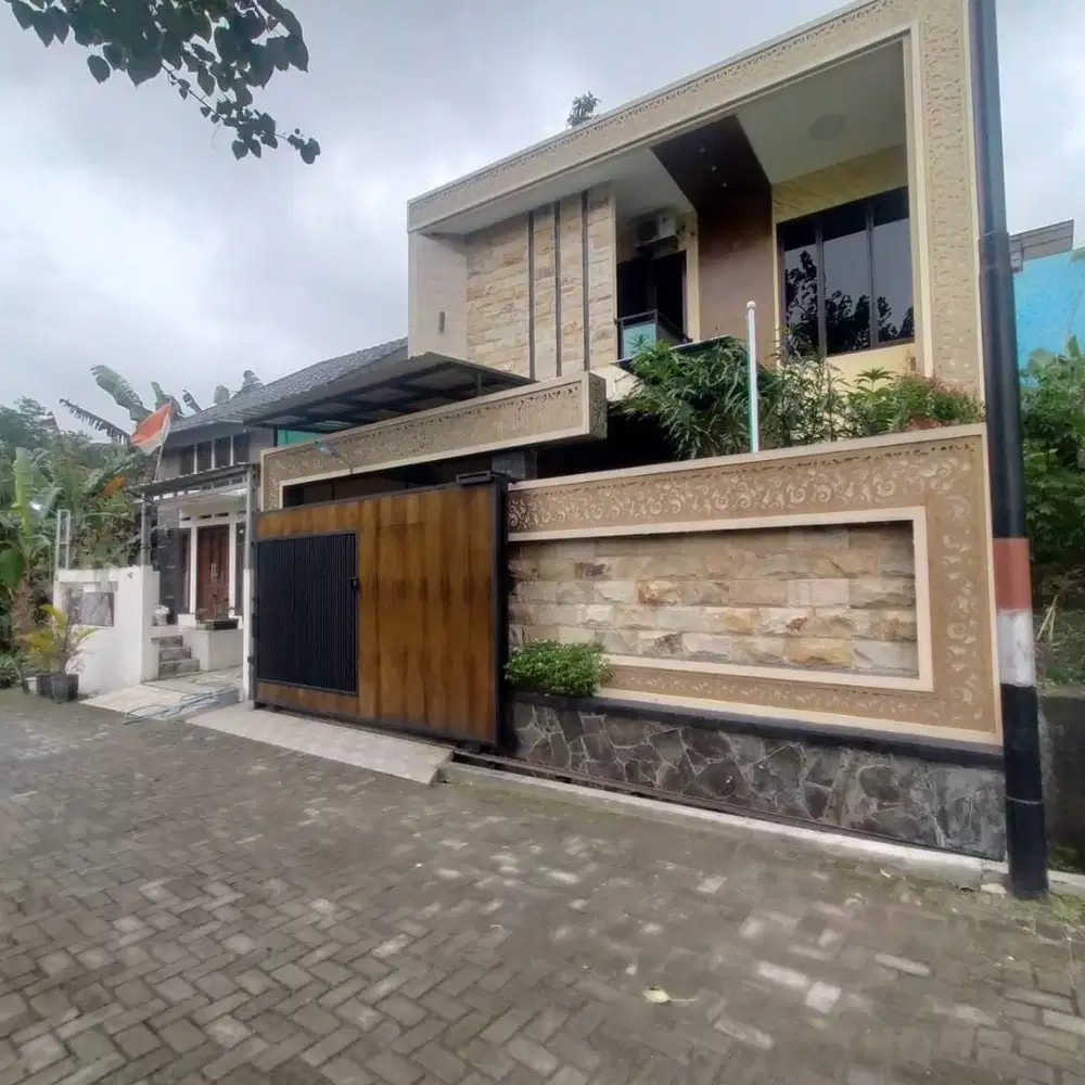 Rumah mewah di candi kalasan manyaran semarang