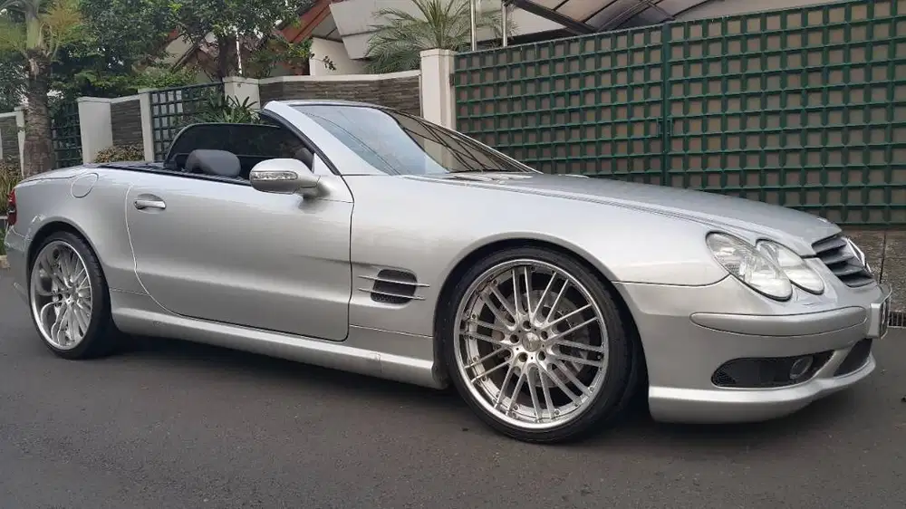 Jual Mercedes Benz SL500 V8 2004 Convertible