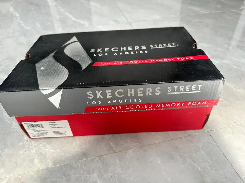 Sepatu skechers