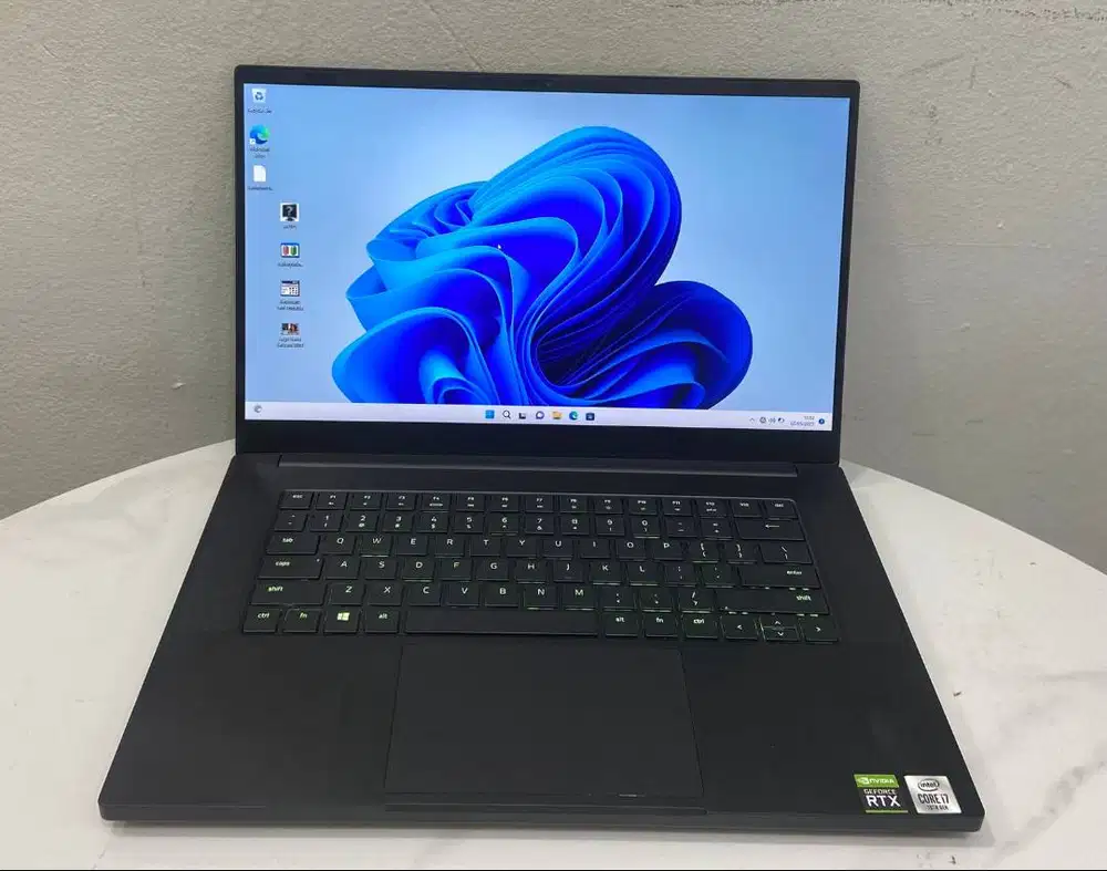 Laptop RAZER BLADE 15 EARLY 2020 Core i7-10750H RAM 16GB DDR4 N-EC