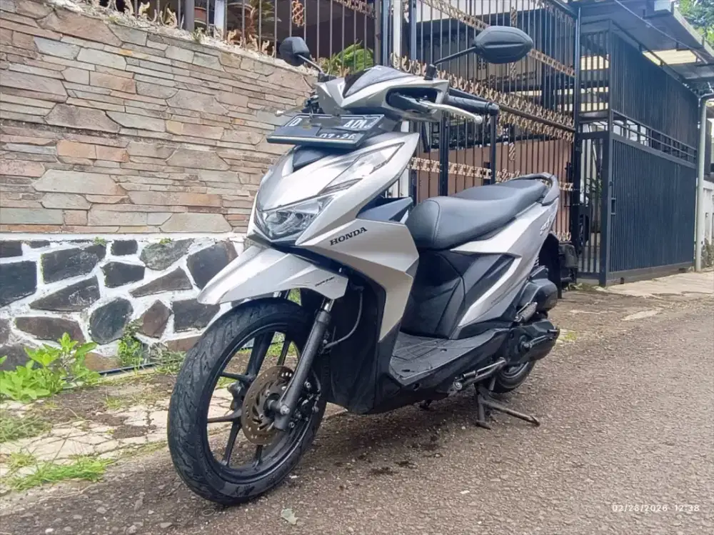 Dijual Cepat Honda Beat Deluxe 2021