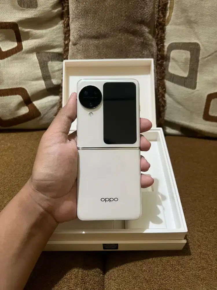 OPPO FIND N3 FLIP