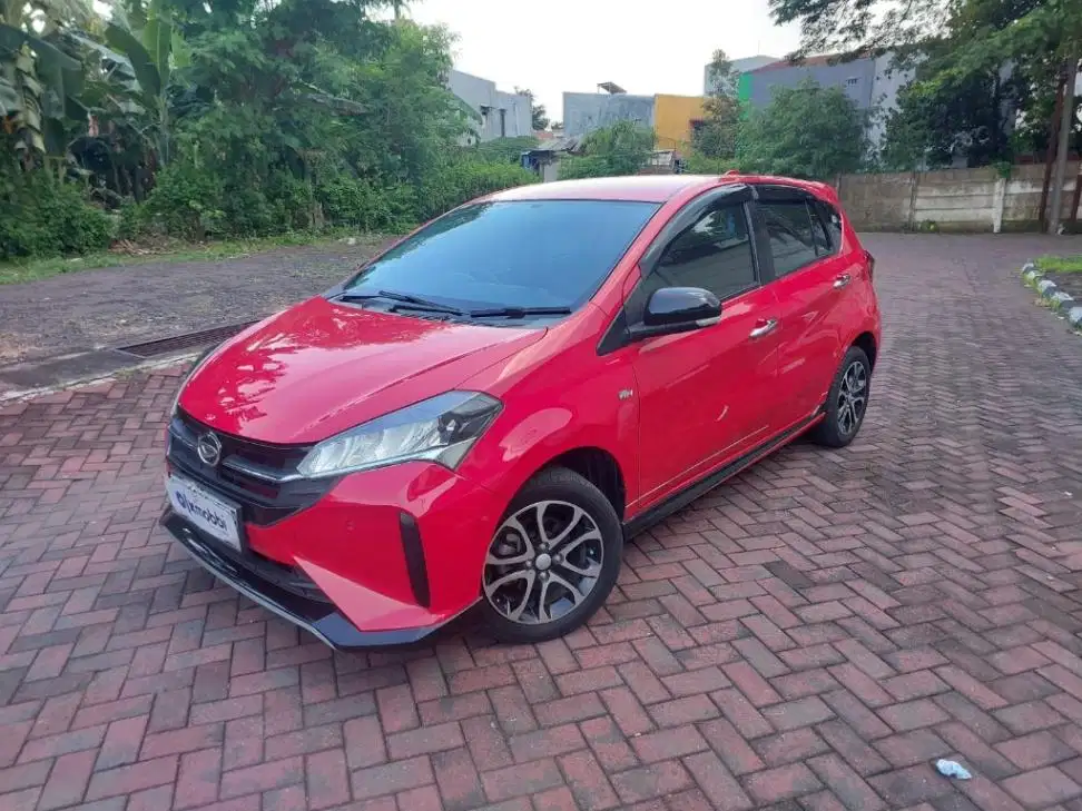 Low KM Daihatsu Sirion 1.3 R Bensin-AT 2022 Merah L2CAF