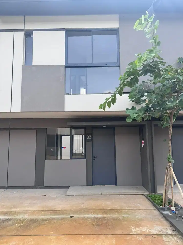 Disewakan rumah park serpong