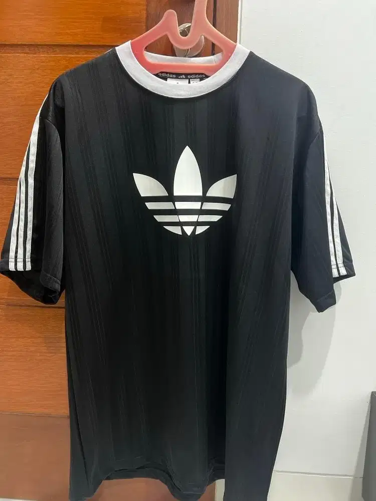 Jersey adidas trefoil