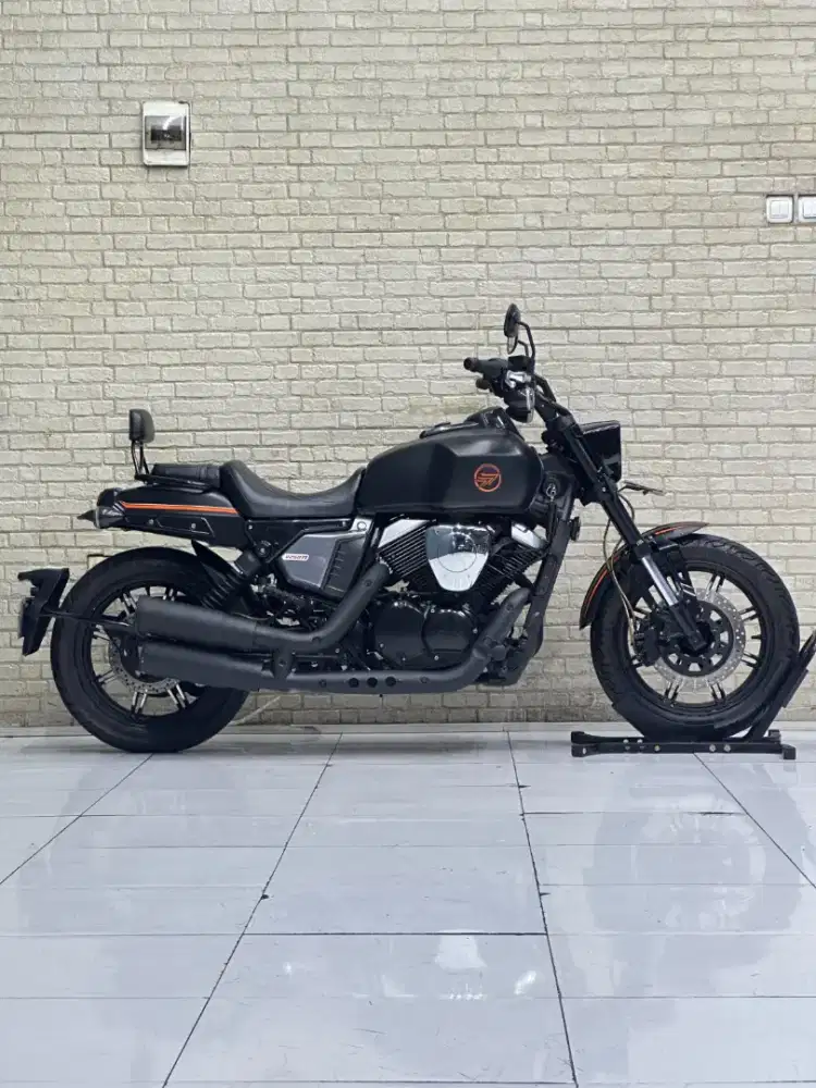 CRUISER TERMURAH‼️Benelli Keeway V250 FI 2021 Black- Dava Mustika