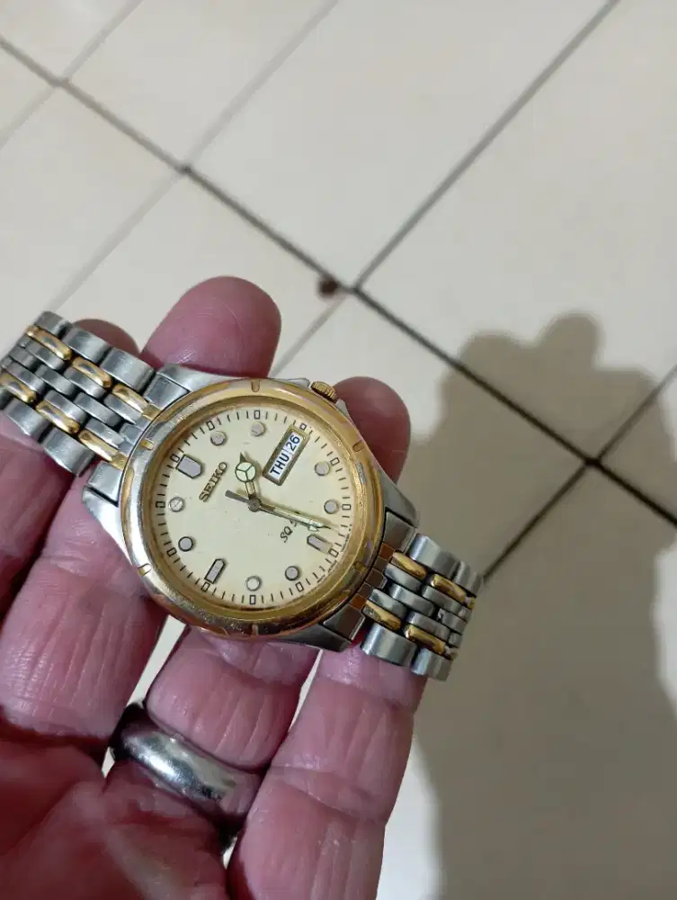 Di jual jam tangan Seiko Quartz movt Japan