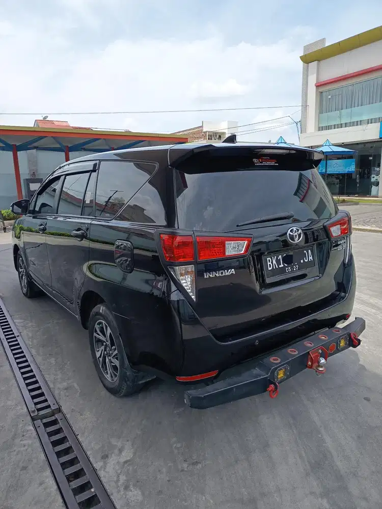 Toyota Kijang Innova 2022 Bensin