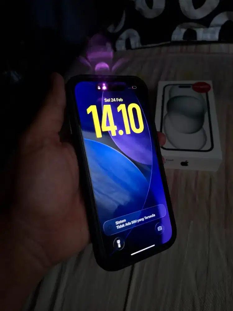 WTS Iphone 15 basic 128gb Black