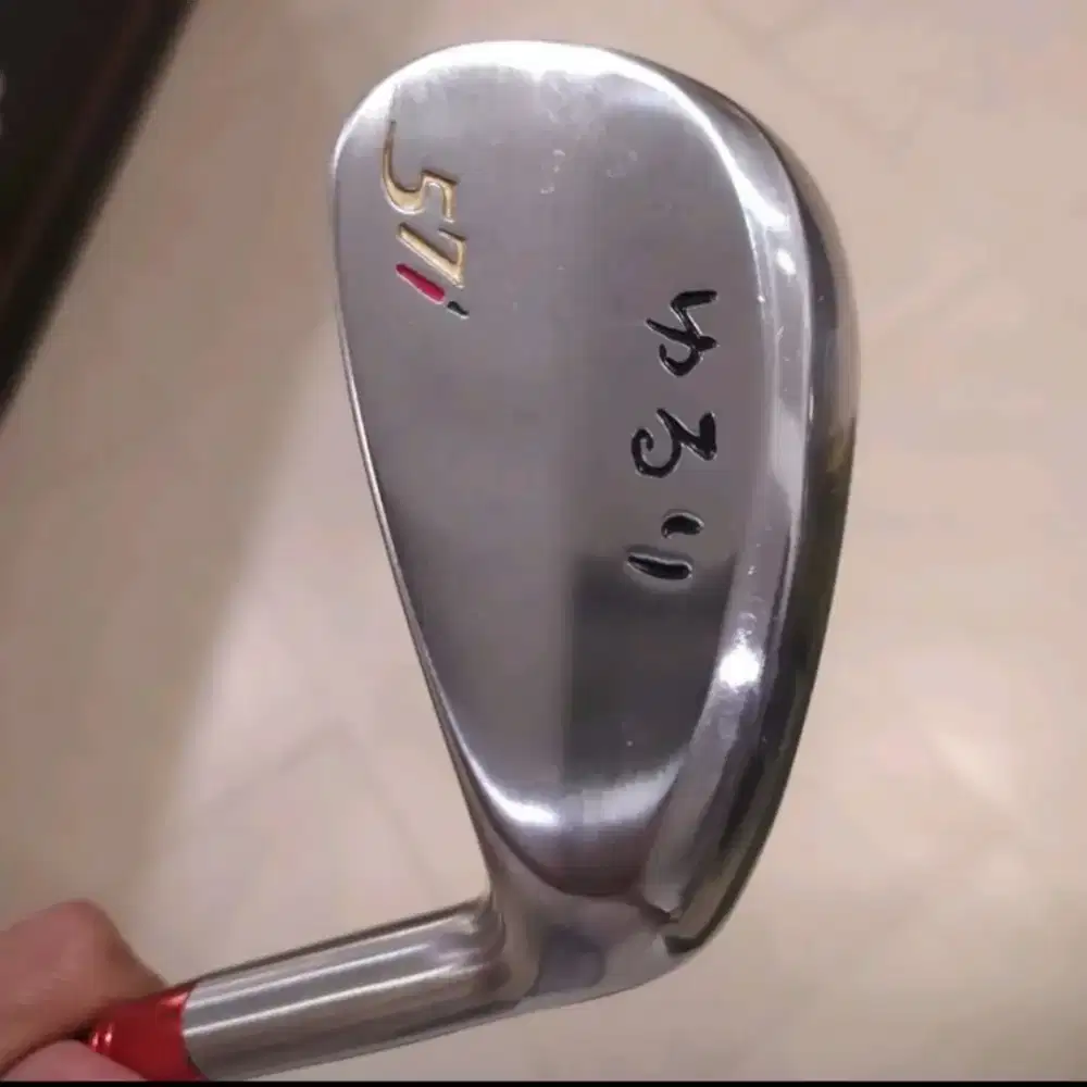 WEDGE YURURI LOFT 57 USED