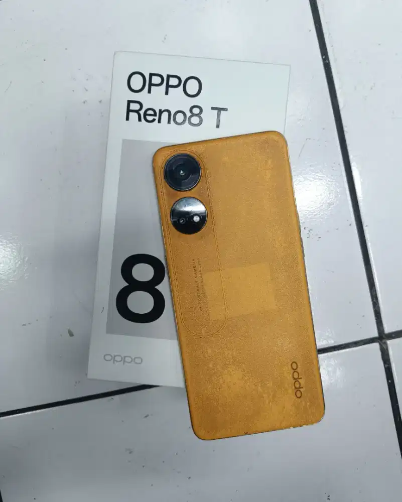 Oppo Reno 8T ram 8/256 NFC