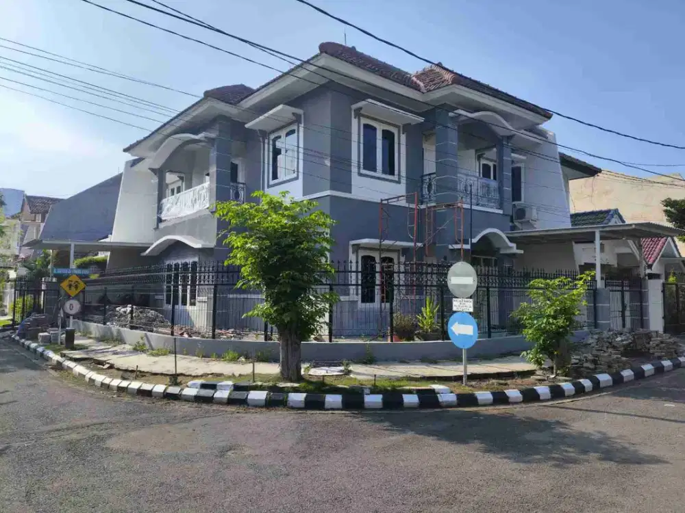 Disewakan rumah, Sutorejo Prima hook.