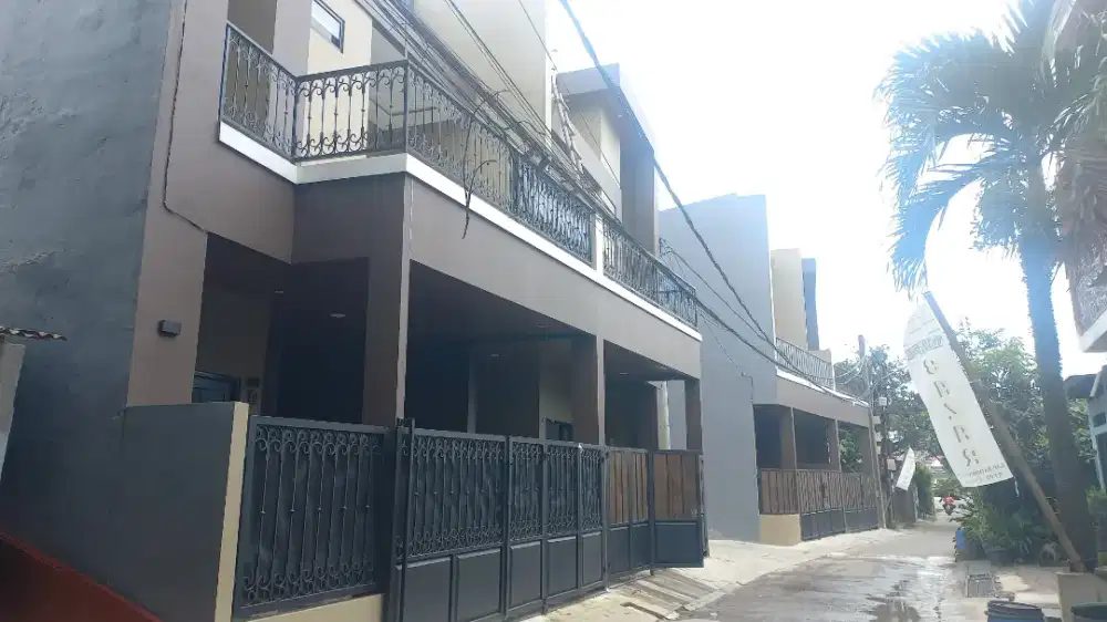 Over Kredit Rumah 2 Lantai Cicilan 6 Jutaan Dekat Grand Depok City