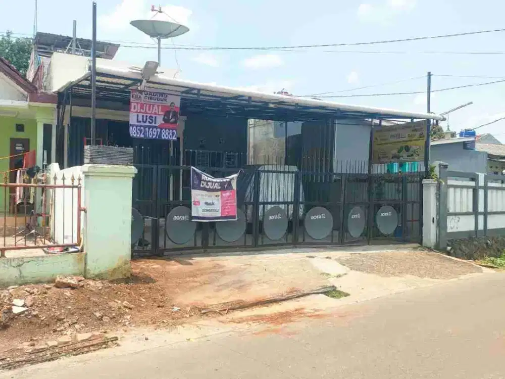 Di Jual rumah deket  Metland