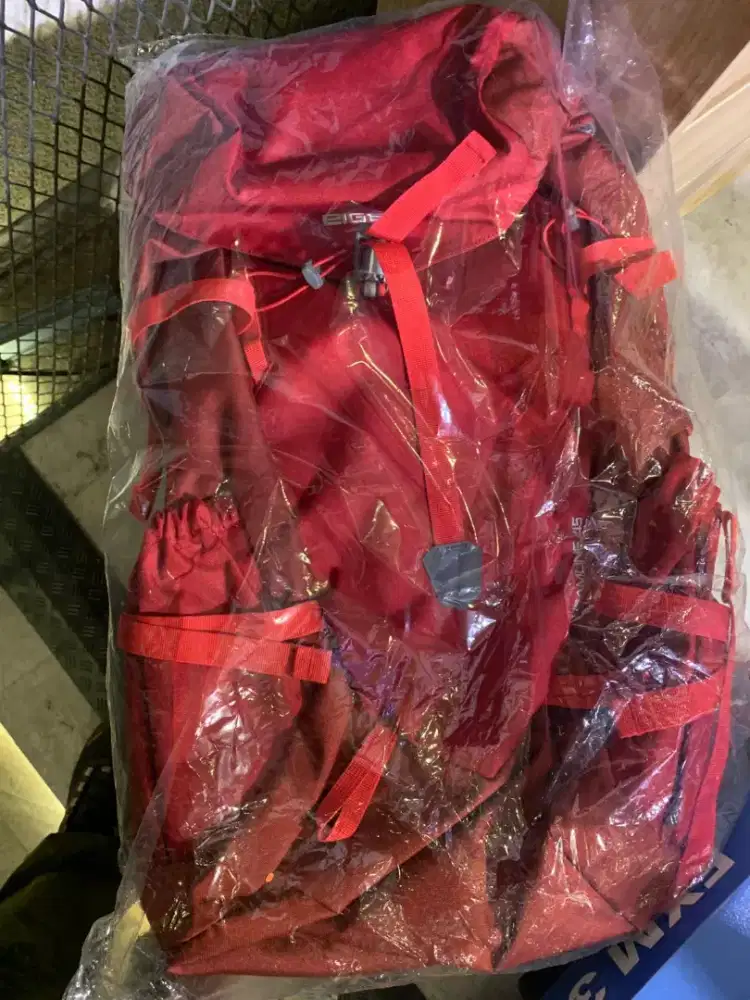 Tas eiger streamline 45L merah