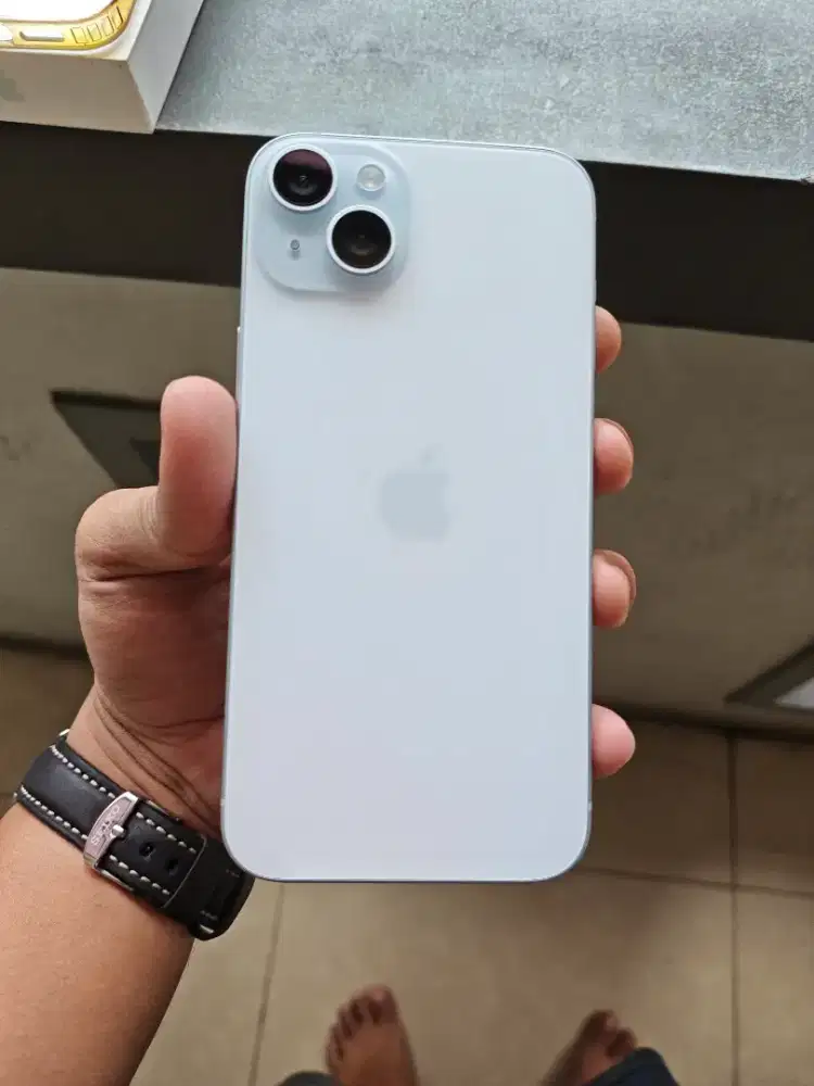 Iphone 15 plus 128gb ibox warna biru