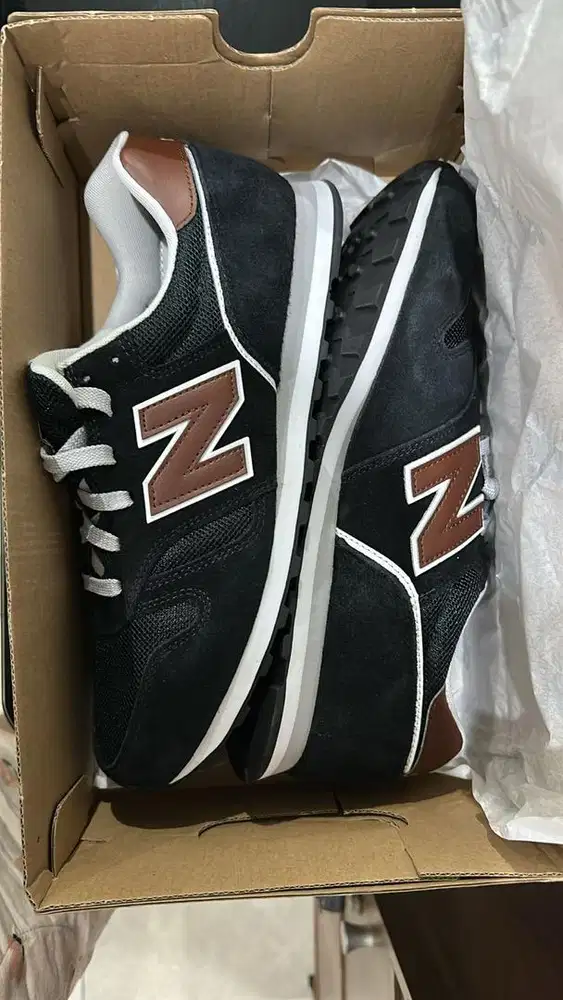 New Balance Original - Brand New In Box (BNIB) - Butuh Cepat