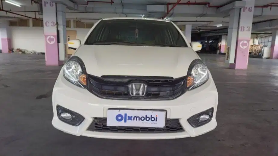 TERMURAH Honda Brio Satya 1.2 E Bensin-MT Putih 2018
