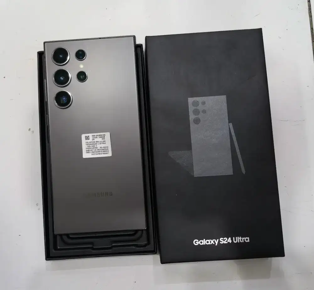 samsung Galaxy S24 ultra 12/512 fullset ori istimewa