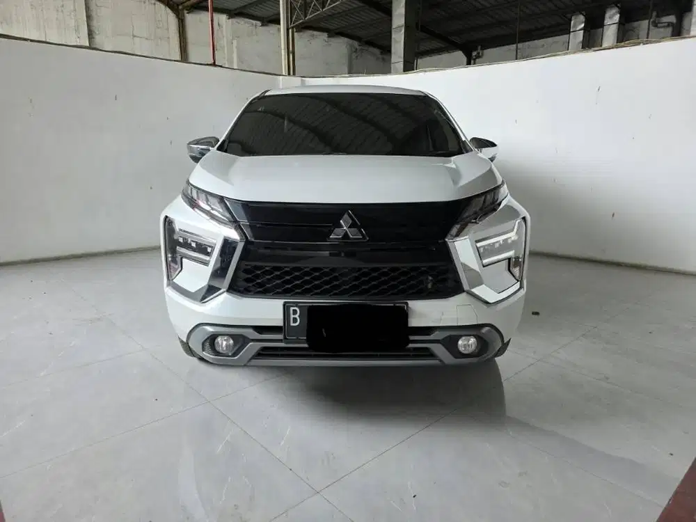 Mitsubishi Xpander Ultimate AT ( Matic ) 2022 Putih km 77rban ganjil