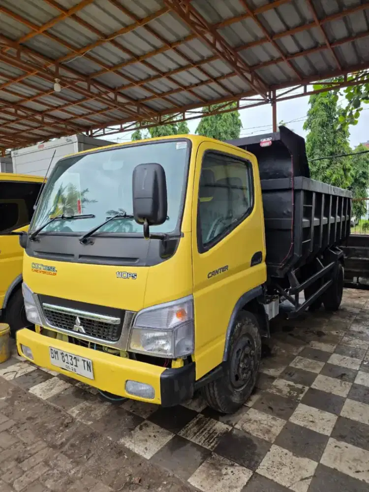 MITSUBISHI CANTER DUMP TRUCK 2013