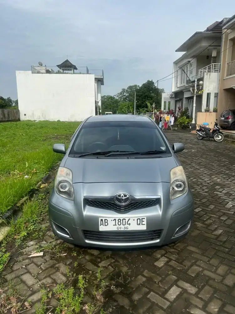 Toyota Yaris 1.5 J A/T 2010