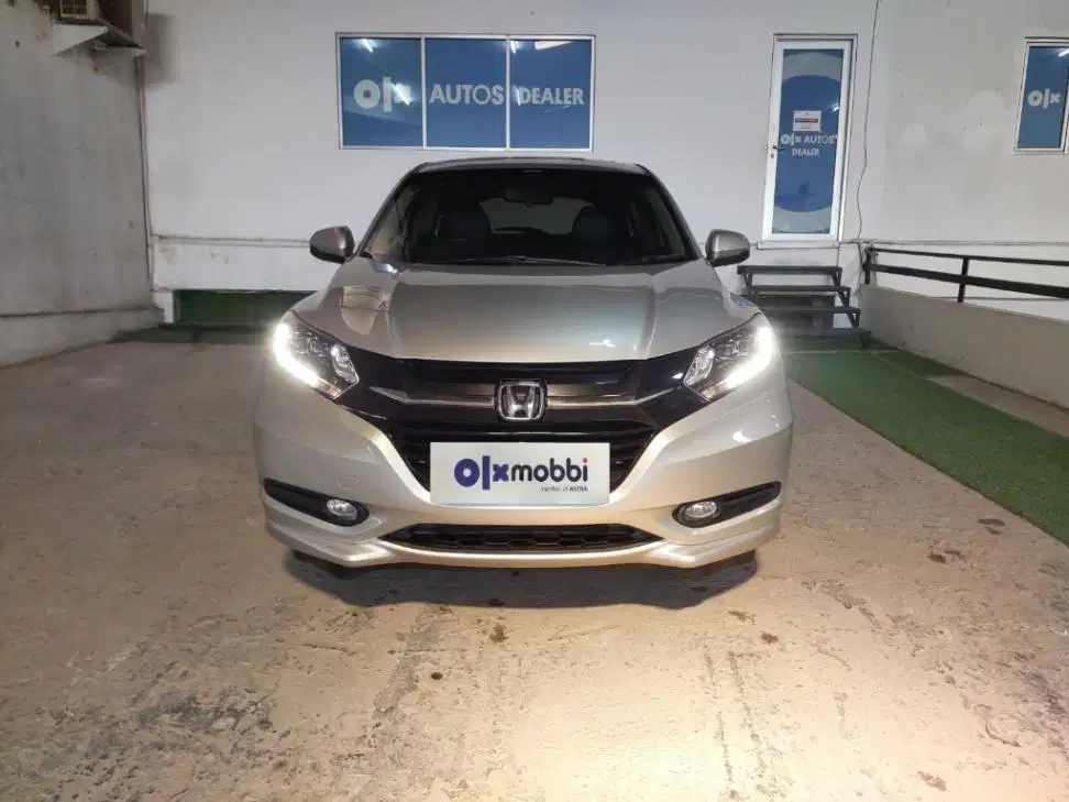 TDP 10JT, TERMURAH Honda HR-V 1.8 Prestige Bensin-AT Abu 2015