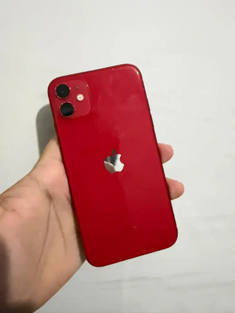 IPHONE 11 64gb Red