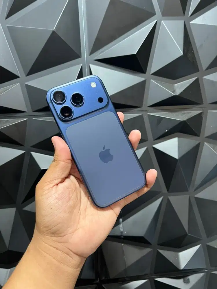 iPhone 17pro 256gb ibox