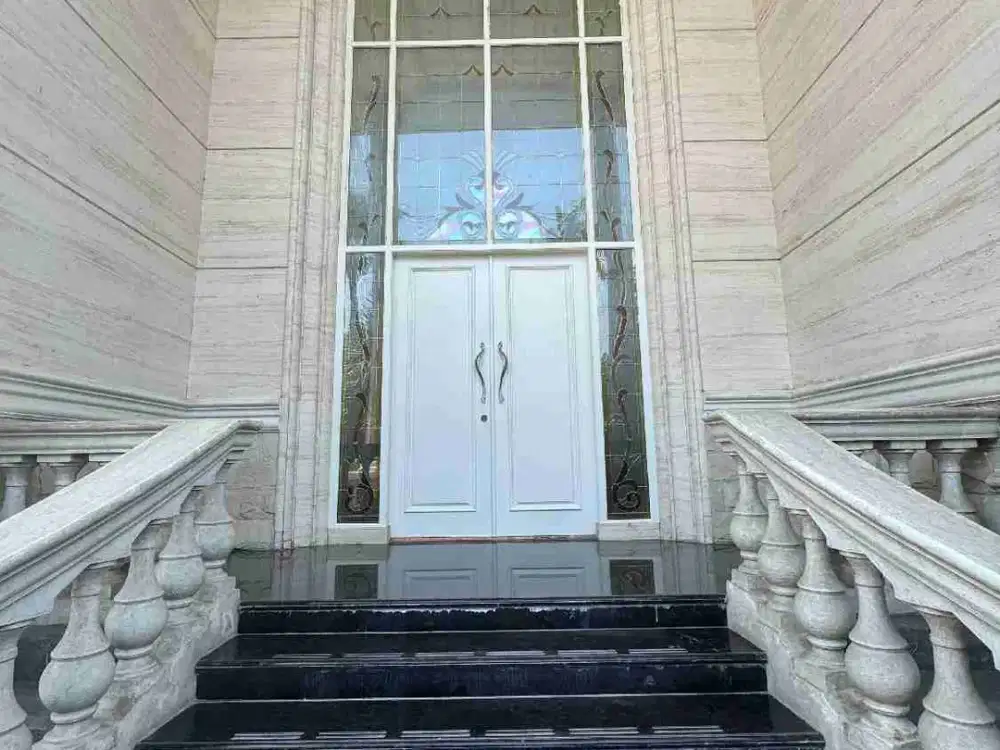 Rumah Mewah Murah Pakuwon Indah