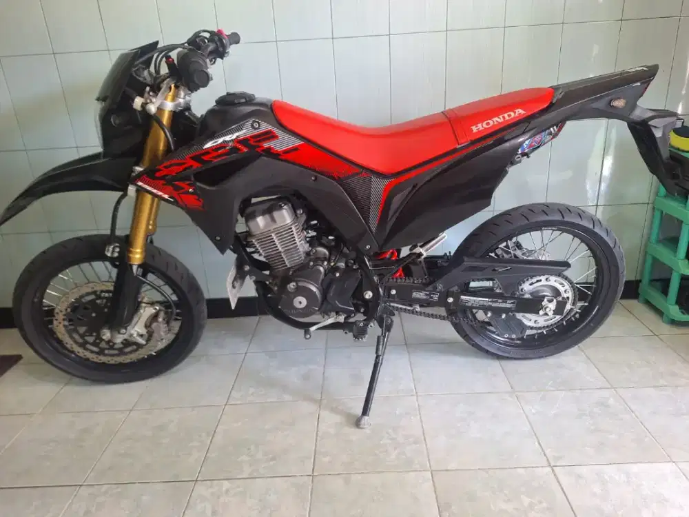 Dijual crf 2024 nego