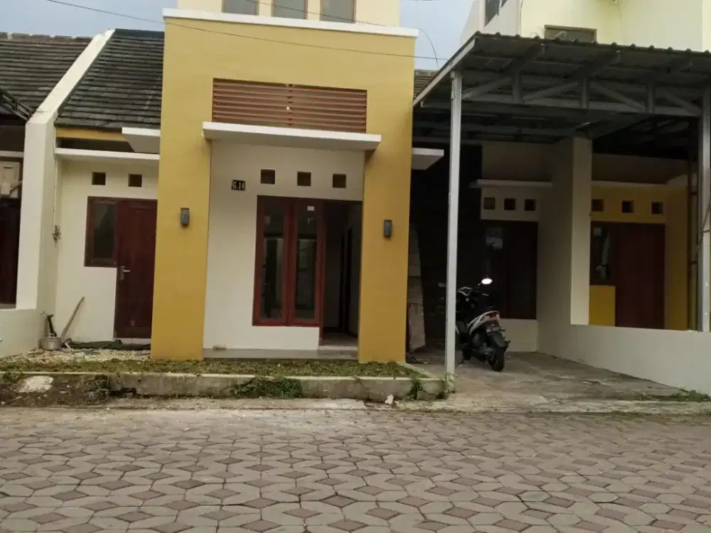 DIJUAL Rumah di SENTOSA REGENCY Sukoharjo, Solo, Jawa Tengah
