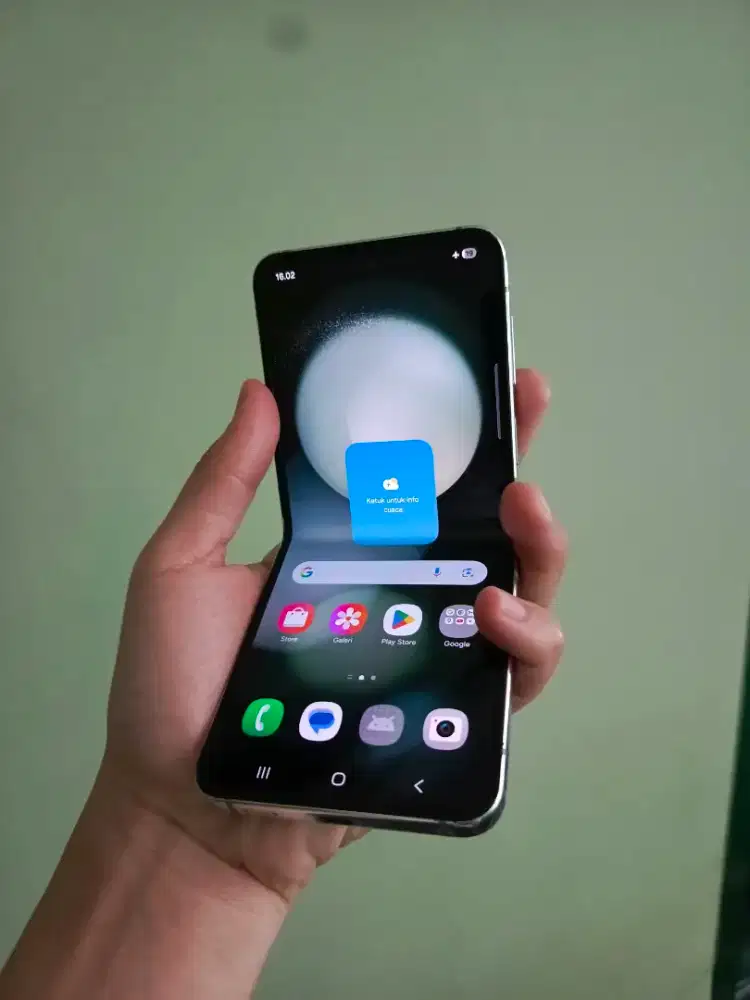 Samsung z flip 5 256gb minus titik hitam