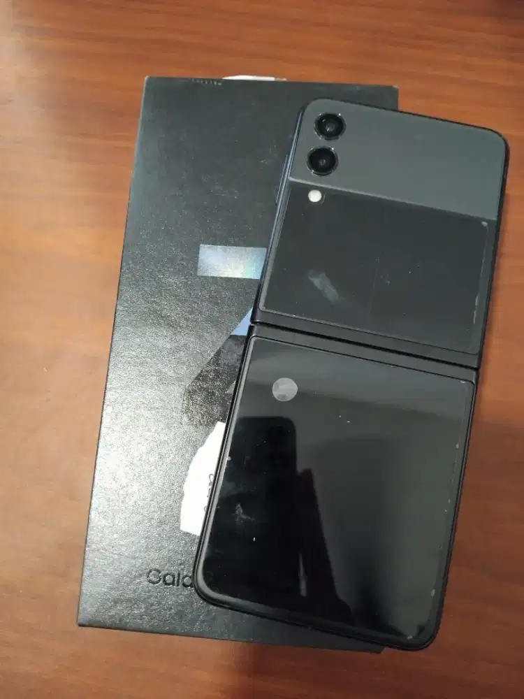 JAUL HP SECOND SAMSUNG Z FLIP 3 5G 8/128