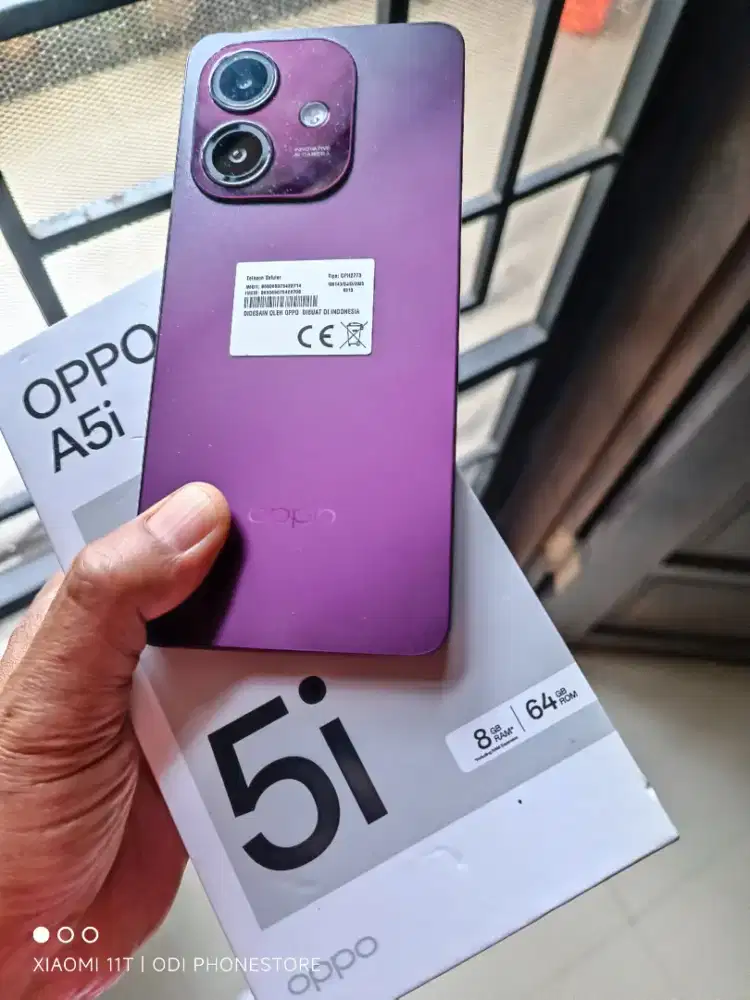 Oppo a5i 8/64 mulus seperti baru dan lengkap pemakaian 5 bulan lebih