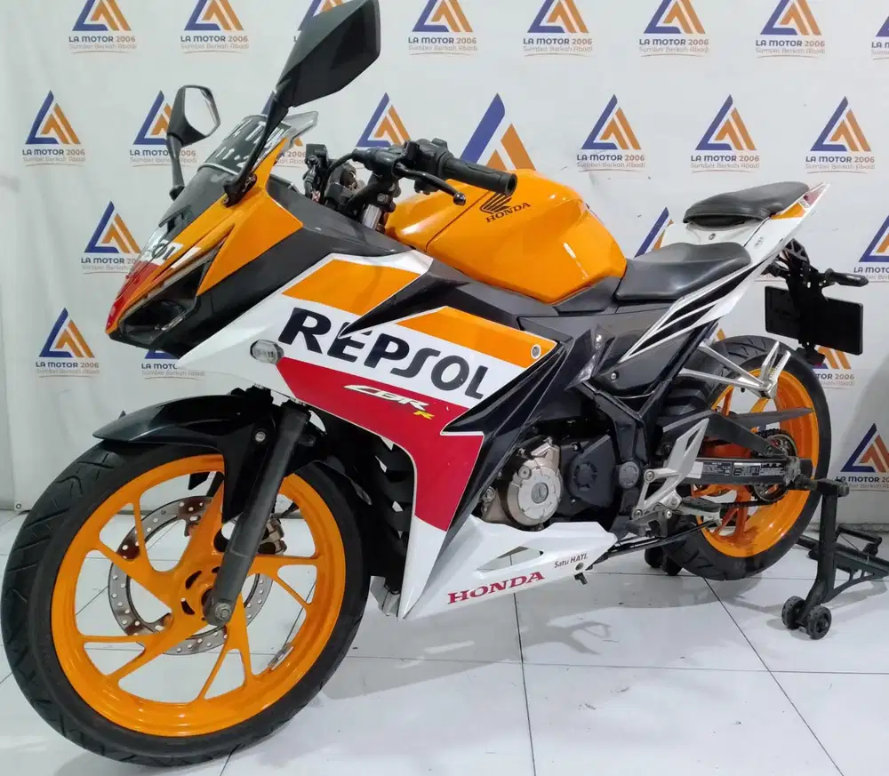 CBR 150 FACELIFT REPSOL 2016 | GARANSI MESIN | KREDIVO | SPAYLATER |
