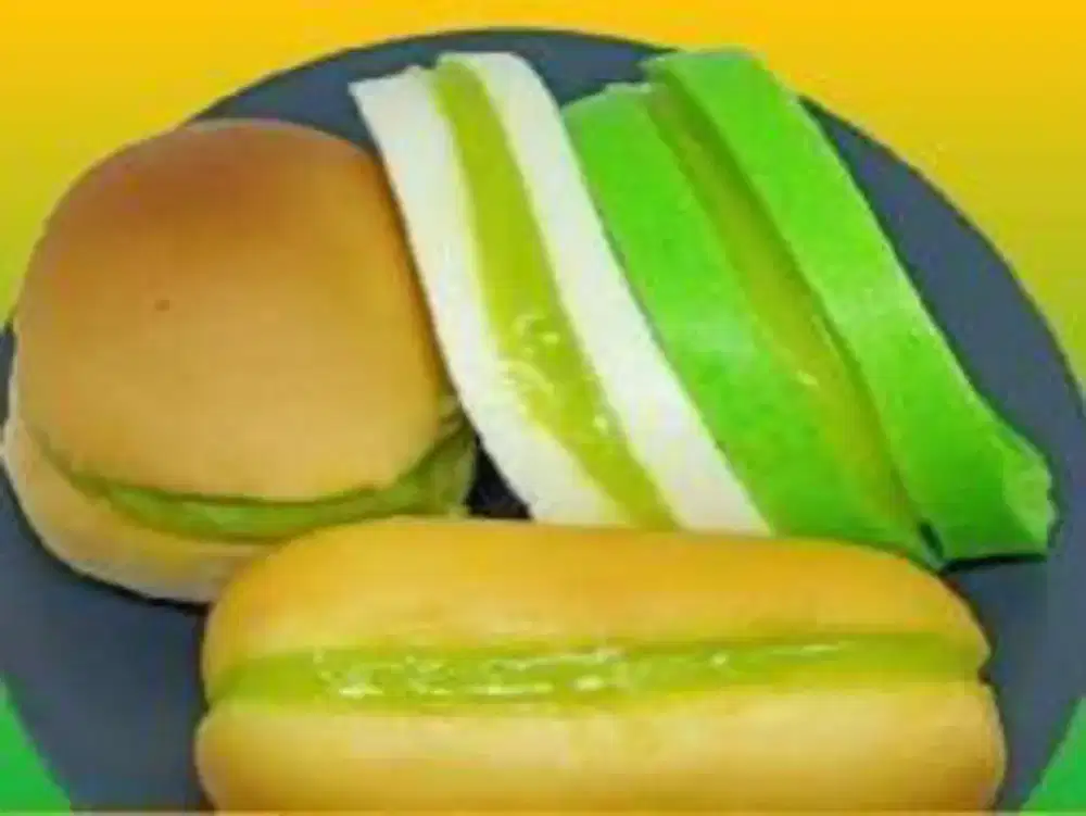 berjualan roti srikaya