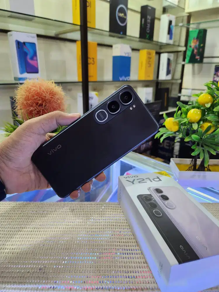 Vivo V21d Ram (4+4) 8Gb/ 128Gb Fullset Pemakaian 1 Bulan Like New