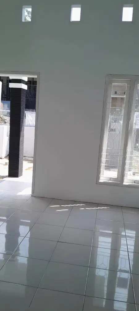 Rumah Strategis dekat kampus unjani Cimahi Siap pakai