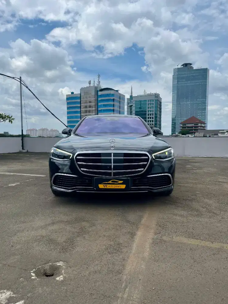 Mercedes Benz S450L 2022 low KM