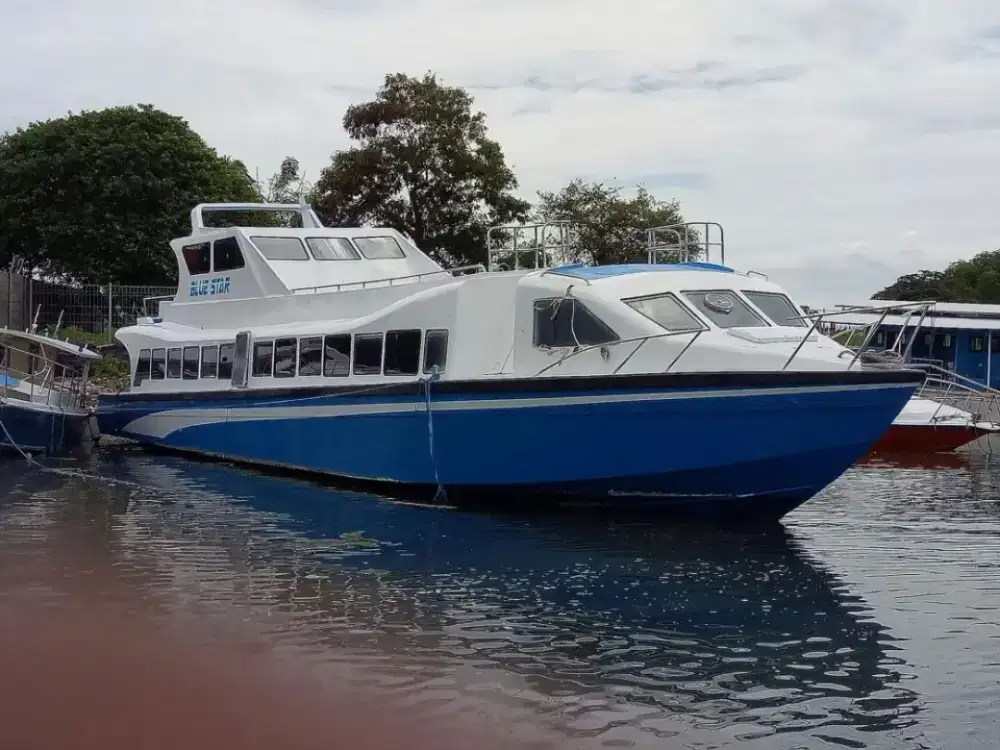 Body Kapal Penumpang (Fastboat)