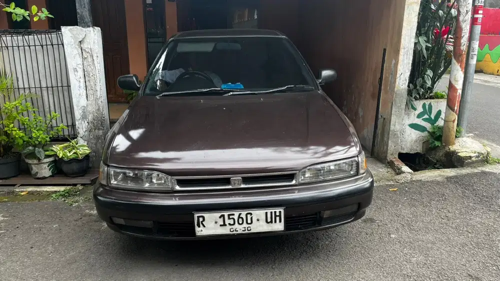 Honda Accord 1990 Bensin