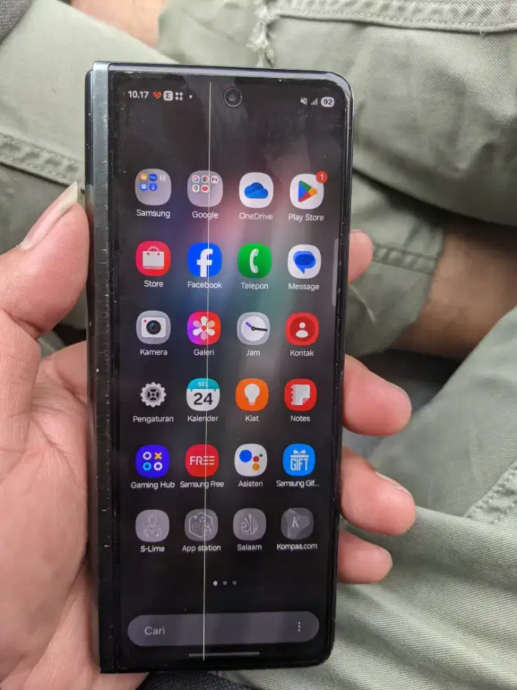 Samsung zfold 3 12/512 GB minus garis didepan lcd jernih