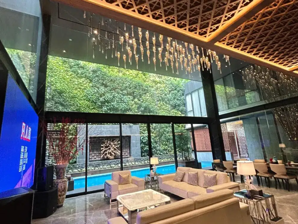 Rumah Bagus Di Trimaran Permai PIK Jakarta Utara Ada Lift 4 Lantai