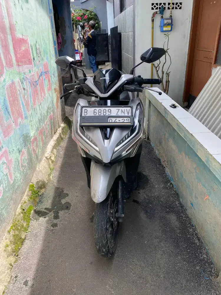 DIJUAL VARIO 150 2019 KEYLESS