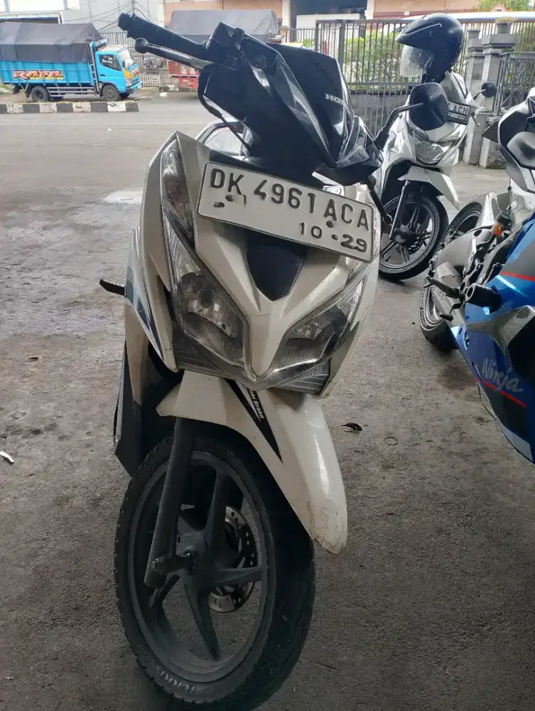 Honda Vario Tecno 125 Tahun 2014