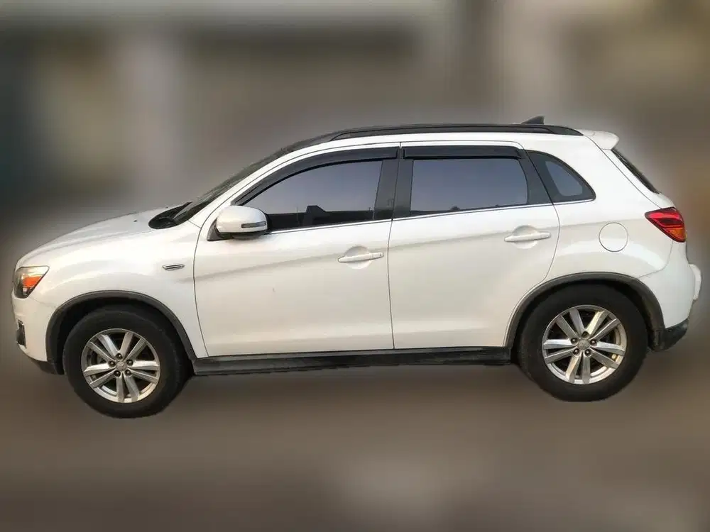 OUTLANDER SPORT 2014 AKHIR